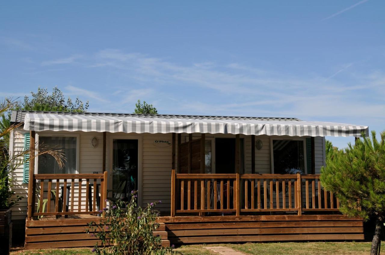 Camping Le Beaulieu 퓔보로 외부 사진