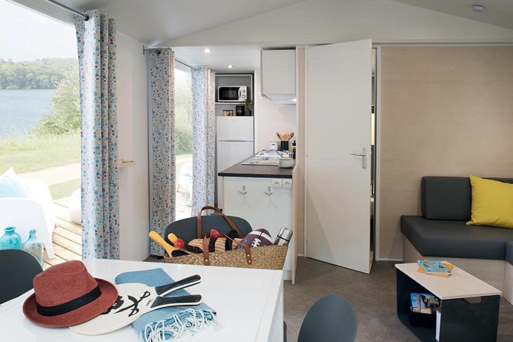 Camping Le Beaulieu 퓔보로 외부 사진